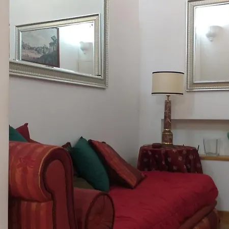 Cozy Navona Апартаменты *
